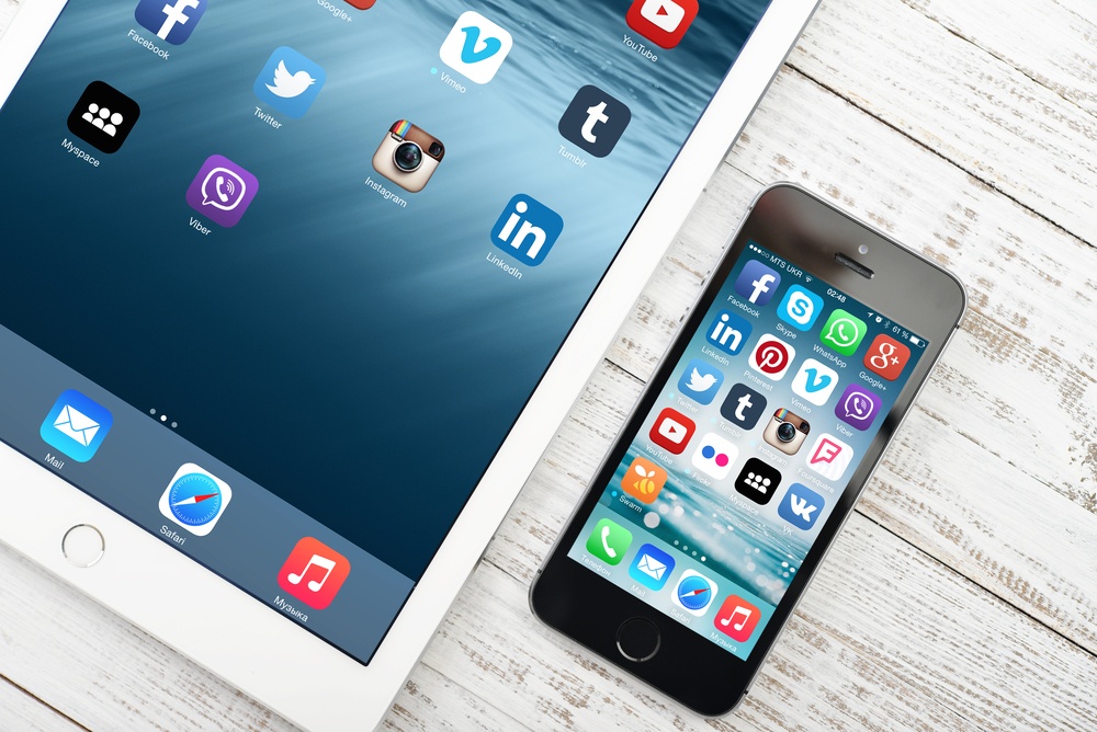 iCloud activation lock removal service